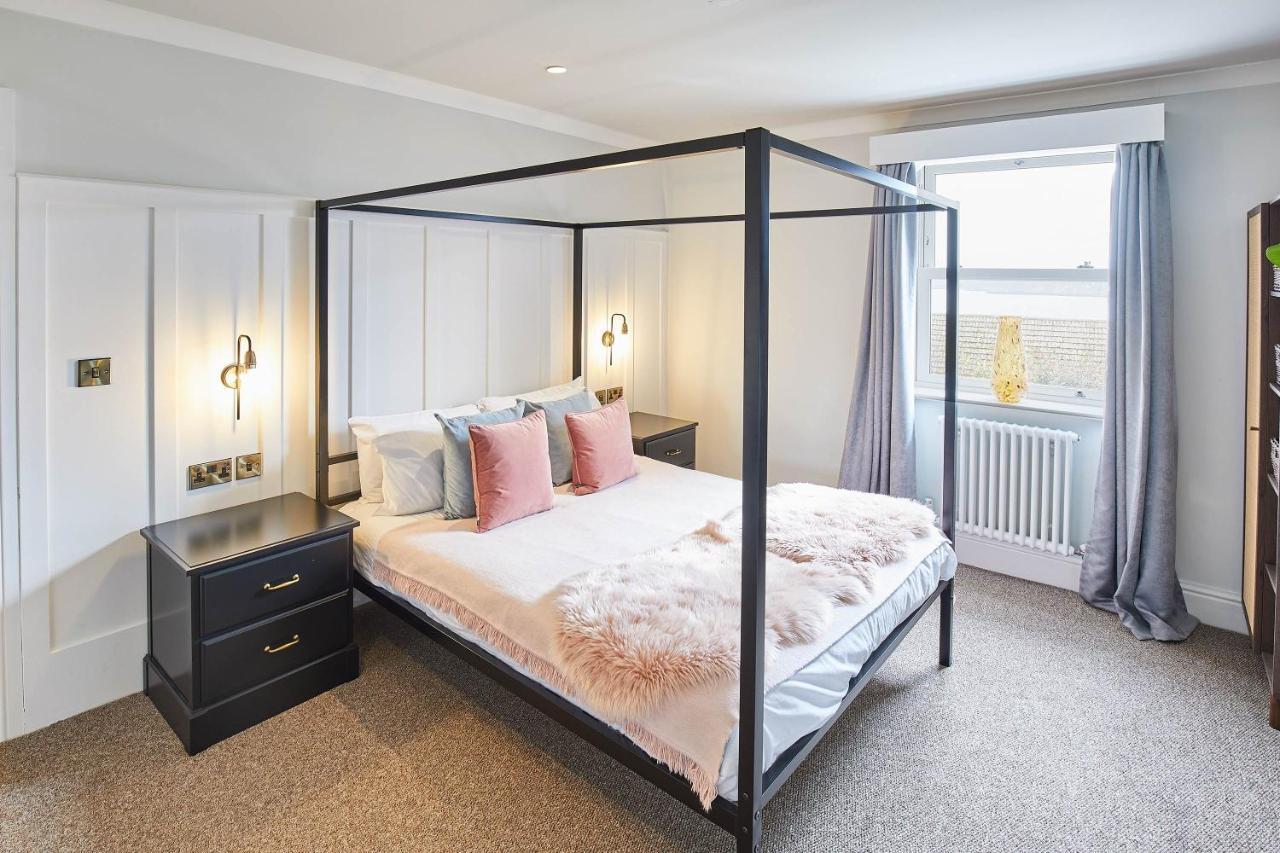 Host & Stay - Graham Close Holiday Homes Scarborough Eksteriør billede